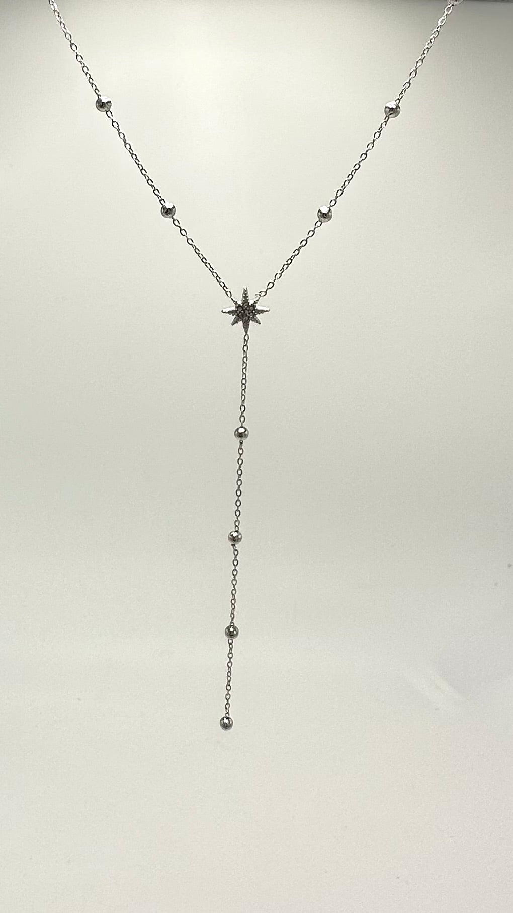 Collier Cravate Étoile